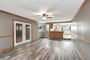 7350 Ames Rd, Parma, OH 44129 - Photo 18