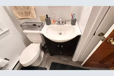 19513 Beverly Avenue, Maple Heights, OH 44137 - Photo 18