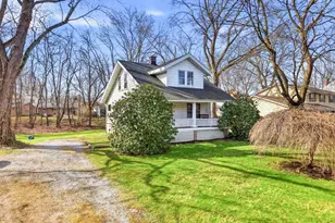 2410 Munroe Falls Ave, Cuyahoga Falls, OH 44221 - Photo 2