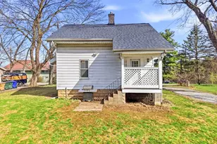 2410 Munroe Falls Ave, Cuyahoga Falls, OH 44221 - Photo 6