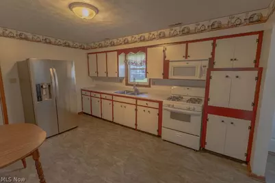 143 Riverview Drive, Marietta, OH 45750 - Photo 8