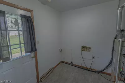 143 Riverview Drive, Marietta, OH 45750 - Photo 12