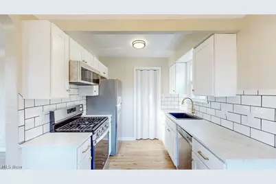 14732 Grapeland Avenue, Loveland, OH 44111 - Photo 8