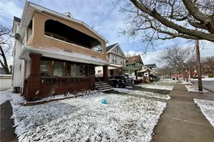 412 E 146th St, Loveland, OH 44110 - Photo 2