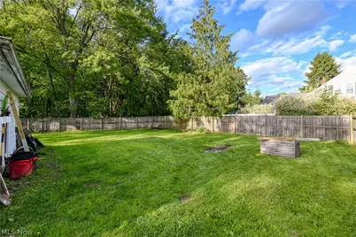 2161 Savoy Avenue, Akron, OH 44305 - Photo 28
