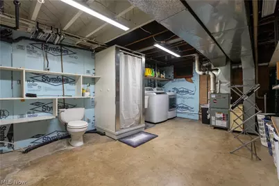 1202 N Wooster Avenue, Dover, OH 44622 - Photo 32