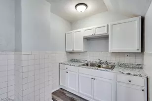 3127 W 90th St, Loveland, OH 44102 - Photo 14