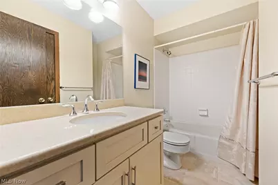 960 Poulsen Drive, Akron, OH 44313 - Photo 36