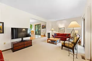 960 Poulsen Dr, Akron, OH 44313 - Photo 12