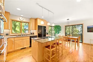 960 Poulsen Dr, Akron, OH 44313 - Photo 6