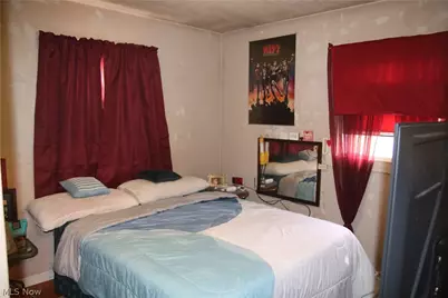 10024 Cummins Lane, Deerfield, OH 44411 - Photo 12