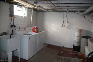 10024 Cummins Ln, Deerfield, OH 44411 - Photo 18