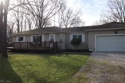 10024 Cummins Lane, Deerfield, OH 44411 - Photo 2