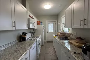 1305 W 106th St, Loveland, OH 44102 - Photo 10