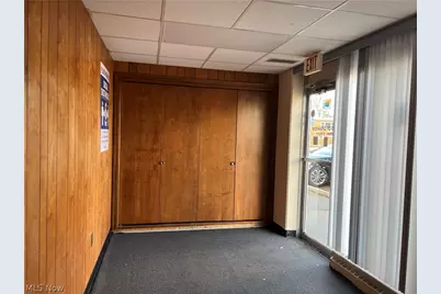 1930 Fulton Road NW #102, Canton, OH 44709 - Photo 4