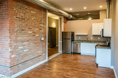 3800 Euclid Avenue #108, Loveland, OH 44115 - Photo 12