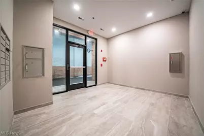 3800 Euclid Avenue #108, Loveland, OH 44115 - Photo 4