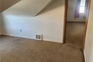 21300 Wilmore Ave, Euclid, OH 44123 - Photo 14