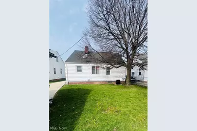 21300 Wilmore Avenue, Euclid, OH 44123 - Photo 12