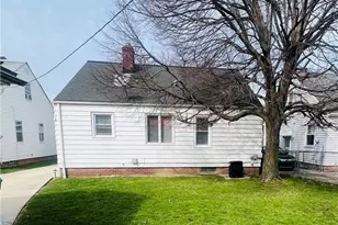 21300 Wilmore Ave, Euclid, OH 44123 - Photo 12