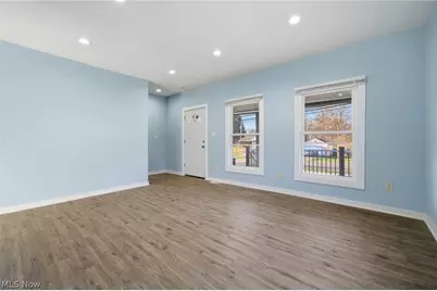 950 Park Avenue, Amherst, OH 44001 - Photo 10