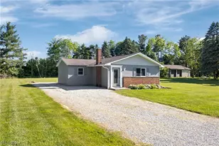 13095 Portage St, Doylestown, OH 44230 - Photo 2