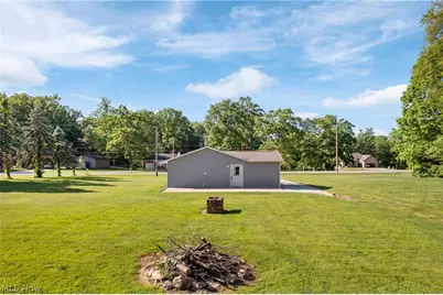 13095 Portage Street, Doylestown, OH 44230 - Photo 24