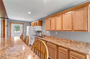 13095 Portage St, Doylestown, OH 44230 - Photo 12