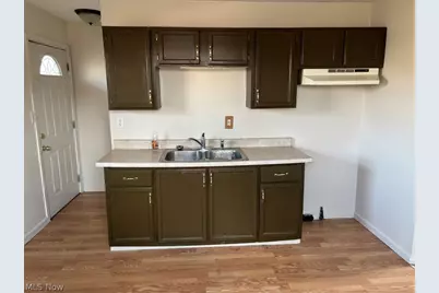 1820 Midway Avenue NE, Canton, OH 44705 - Photo 8