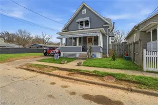 2318 Clement Ave, Parkersburg, WV 26101 - Photo 2