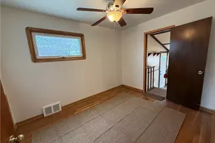 17201 Martha Rd, Loveland, OH 44135 - Photo 18