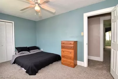 16412 Elsienna Avenue, Loveland, OH 44135 - Photo 22