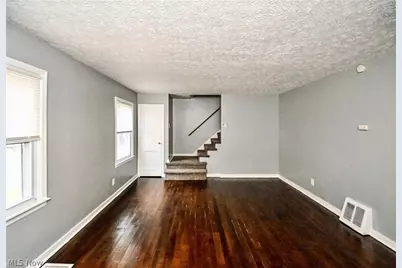 1699 Sunset Avenue, Akron, OH 44301 - Photo 2