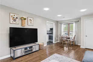 2682 9th St, Cuyahoga Falls, OH 44221 - Photo 6