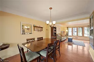 2441 Vezber Dr, Green Hills, OH 44131 - Photo 8