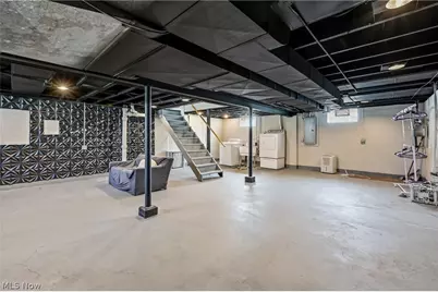 2138 Hermosa Drive, Youngstown, OH 44511 - Photo 30