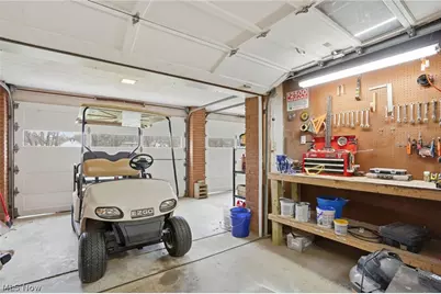 3221 Arrow Point Drive, Zanesville, OH 43701 - Photo 40