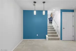 26772 Skyline Dr, Olmsted Twp, OH 44138 - Photo 16