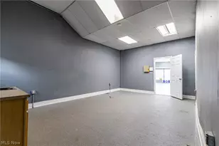 8403 Detroit Ave, Loveland, OH 44102 - Photo 28