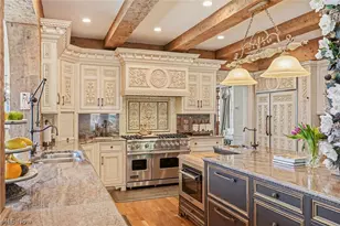 809 Village Trails, Gates Mills, OH 44040 - Photo 8