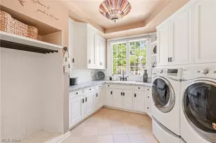809 Village Trails, Gates Mills, OH 44040 - Photo 16