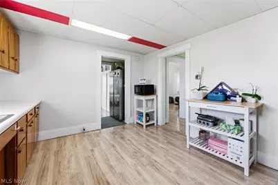 110 Dewey Avenue, Freeport, OH 43973 - Photo 8