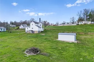 110 Dewey Ave, Freeport, OH 43973 - Photo 28