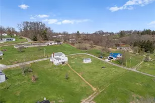 110 Dewey Ave, Freeport, OH 43973 - Photo 32