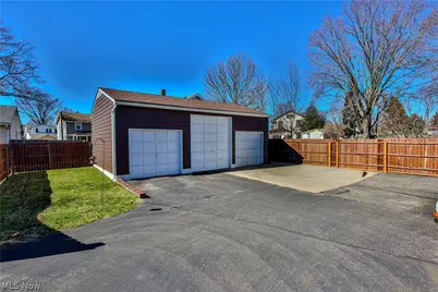 319 Superior Street, Louisville, OH 44641 - Photo 4