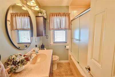 319 Superior Street, Louisville, OH 44641 - Photo 28