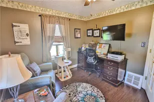 319 Superior St, Louisville, OH 44641 - Photo 26