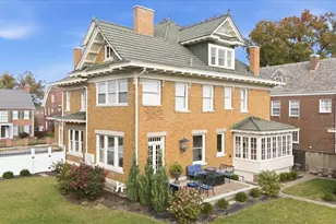 1358 Market St, Parkersburg, WV 26101 - Photo 2