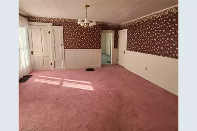 90 Mulberry Street, Mt Pleasant, OH 43939 - Photo 8