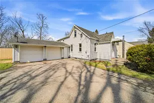 15904 Claridon Troy Rd, Burton, OH 44021 - Photo 2